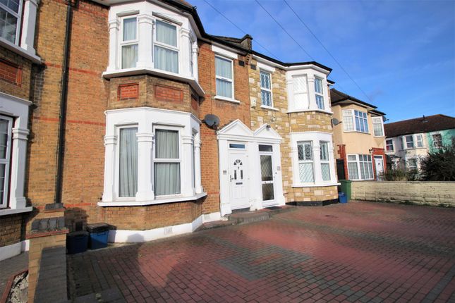 2 Bed Flat For Sale In Wellesley Road Ilford Essex Ig1 Zoopla