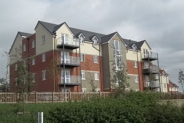 Thumbnail Flat to rent in Overstreet Green, Lydney