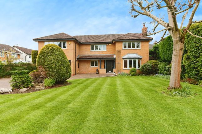 Thumbnail Detached house for sale in Ashdene Close, Sutton Coldfield
