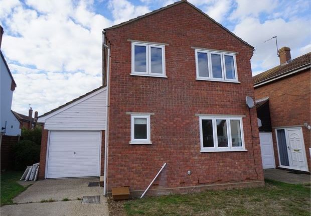 Detached house to rent in Constable Close, West Mersea, Essex. CO5