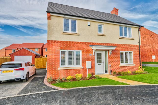 Detached house to rent in Hawkshead Way, Off Dunston Lane, Dunston, Chesterfield, Derbyshire