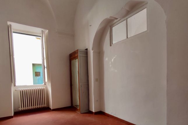 Apartment for sale in Via Dante 62, Civezza, Imperia, Liguria, Italy