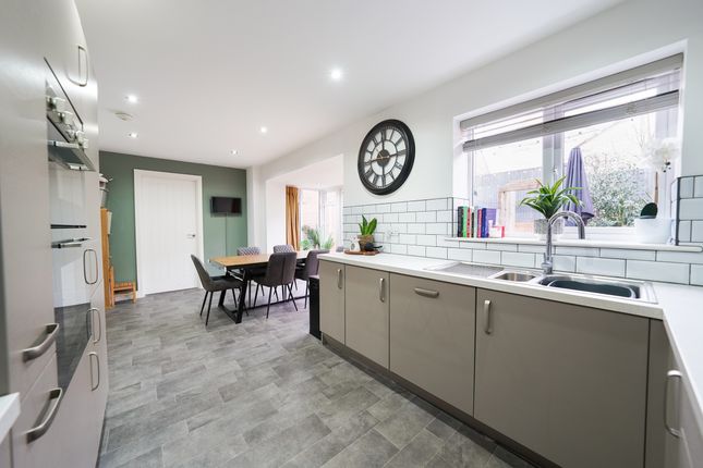 26 Sheppard Way, Leicester photo 4