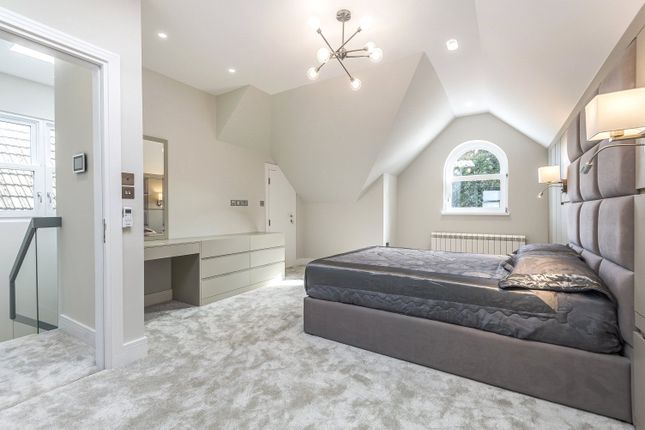 159, Perry Vale, London photo 3