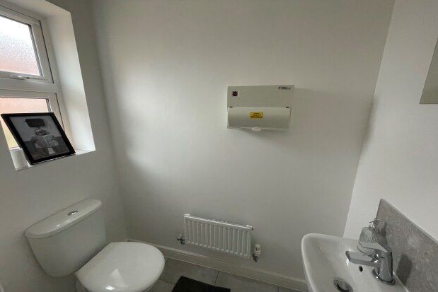 Town house to rent in Chadburn Road, Nottingham