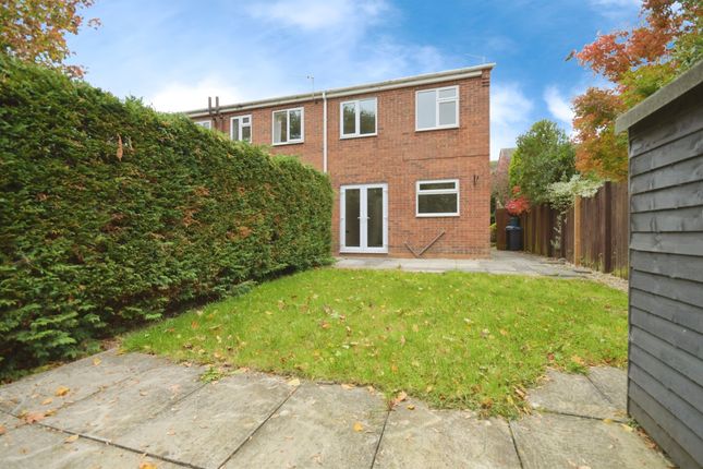 3, Broad Walk, MATLOCK photo 2