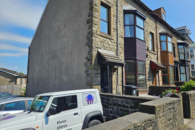 Thumbnail Flat to rent in Fairfield Road, Buxton