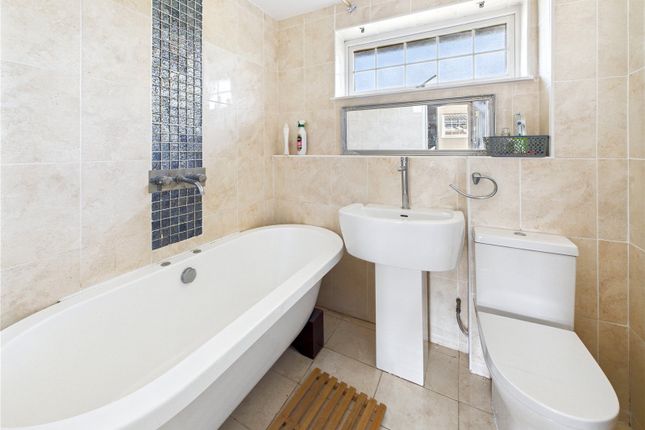 41, Bryony Close, Essex photo 3