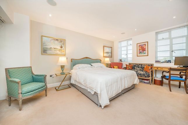 Flat 7, 21, John Street, London photo 4