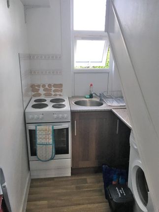 61, Double Room, Croydon photo 4