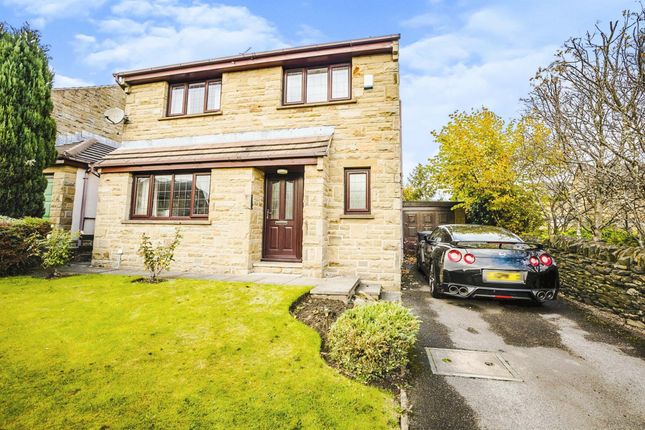 Thumbnail Detached house for sale in Woodleigh Grove, Beaumont Park, Huddersfield