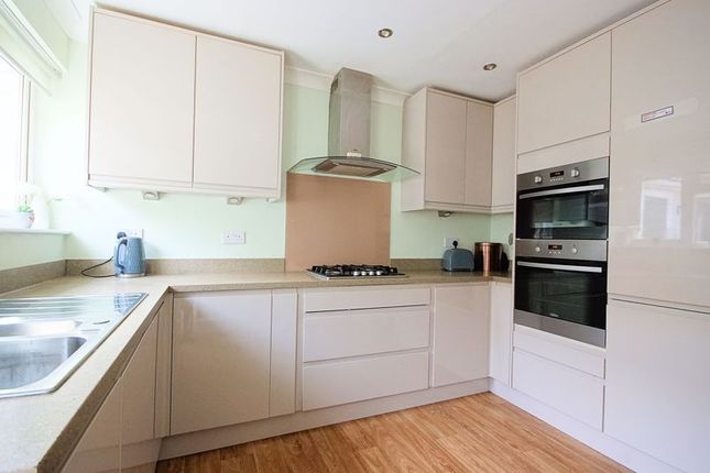 15, Lancaster Close, Lee-On-The-Solent photo 4