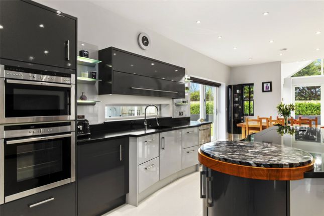 8, Poplar Meadow, Haverfordwest photo 3