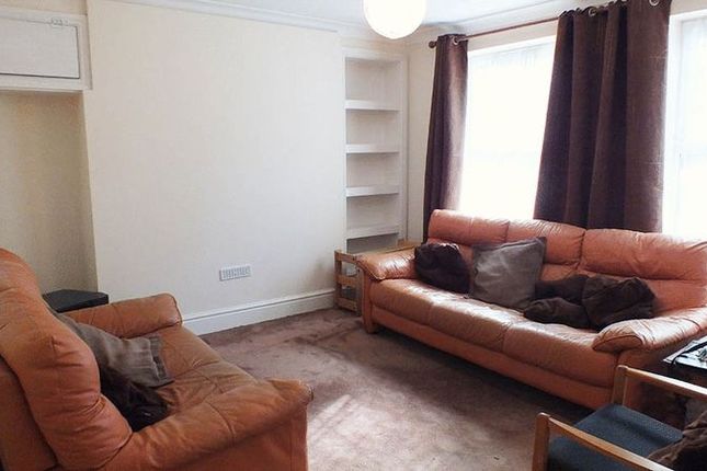 End terrace house to rent in Clifton Road, Exeter