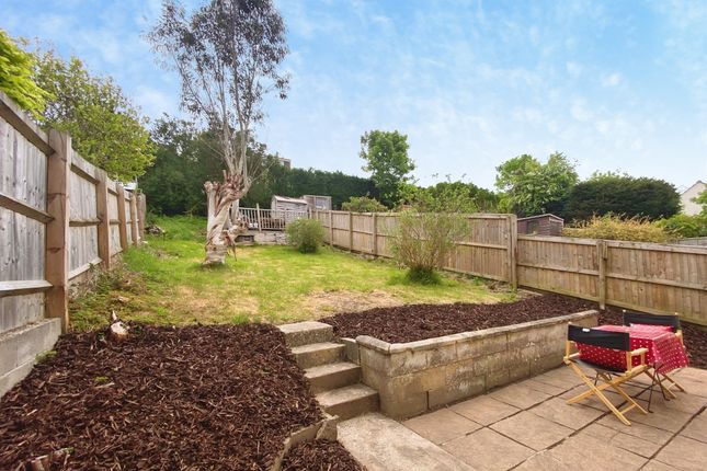 28, Catherine Way, BATH photo 2