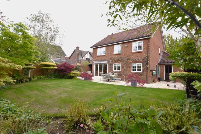 Detached house for sale in Ingrebourne Way, Didcot, Oxfordshire