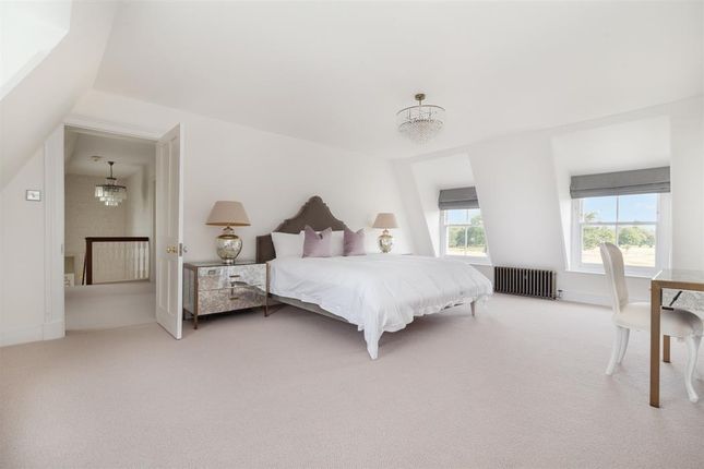 End terrace house for sale in Hampton Court Road, East Molesey, Richmond