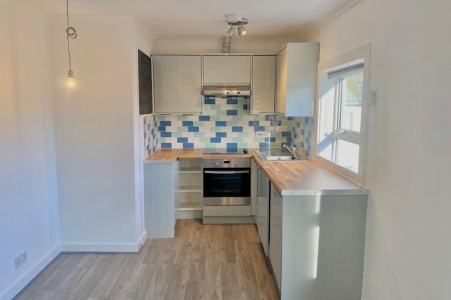 Flat 4, Langdon Court, Charles Street, Tring photo 2