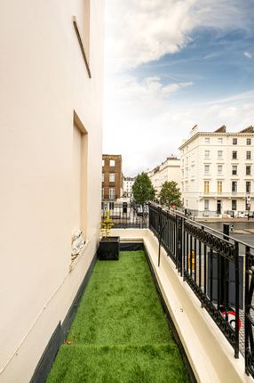 Flat 1, 26, Eaton Terrace, Belgravia photo 4