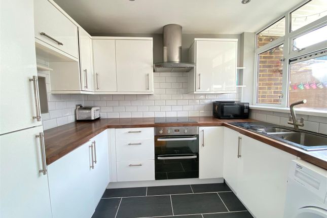 Elmswood, Great Bookham photo 3
