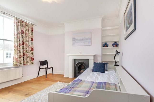 Property to rent in Redgrave Road, London