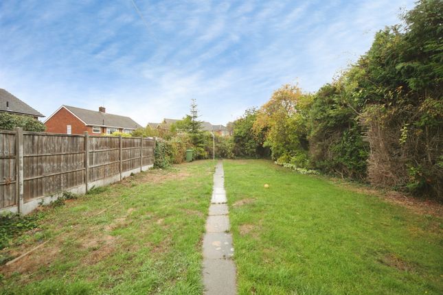 Millers Ley, Dunstable photo 3
