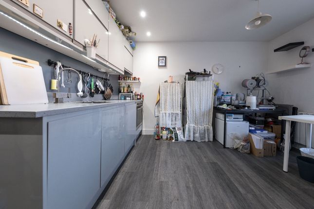 Flat 27, 28 Baldwin Street, Bristol photo 3