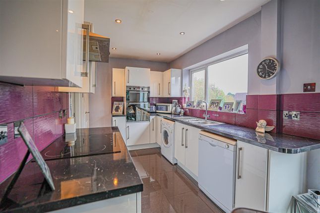 End terrace house for sale in Tibbs Hill Road, Abbots Langley