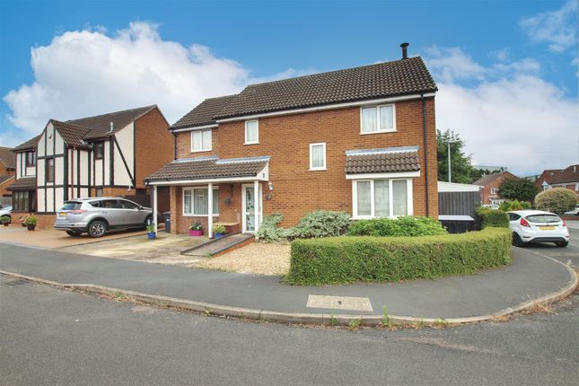 Thumbnail Detached house to rent in Heddon Way, St. Ives, Huntingdon