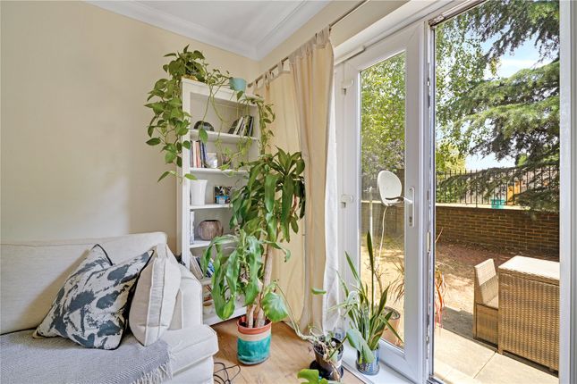 Batavia Road, Sunbury-On-Thames photo 4