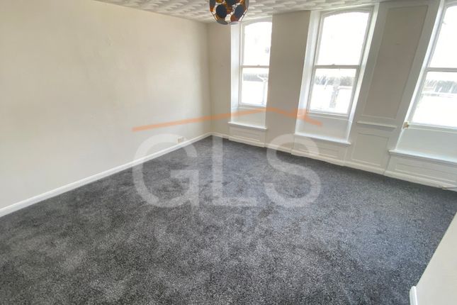 39 Newborough, Scarborough photo 3