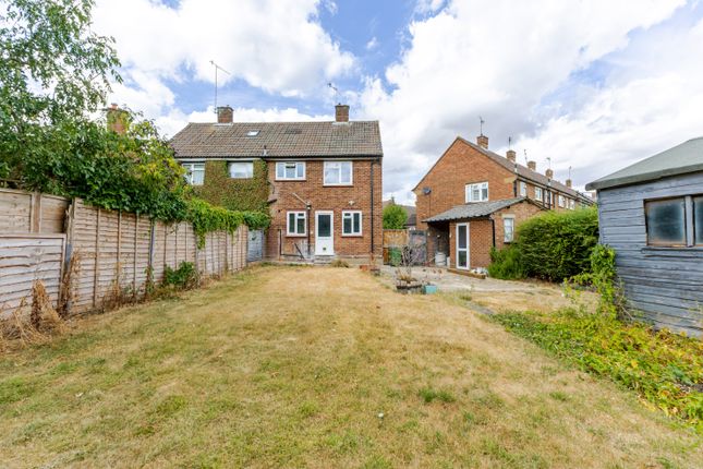 12, Bovingdon Crescent, Watford photo 4