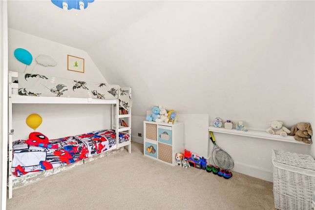 Flat for sale in Merton Hall Road, London