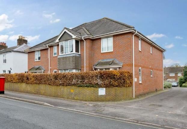 Studio other on 57-63, Millway Road, Andover, £10,000