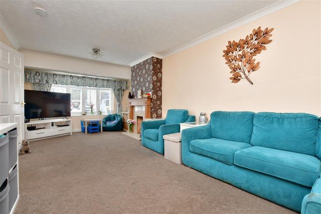 Thumbnail Semi-detached house for sale in The Hawthorns, Aylesford, Kent