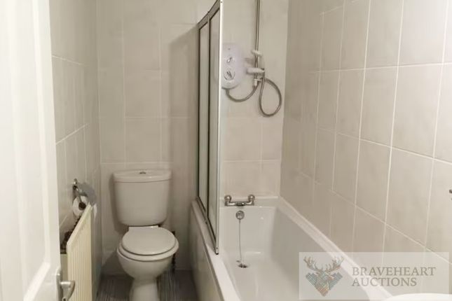 Flat A, 24 Welltrees Street, Maybole photo 4