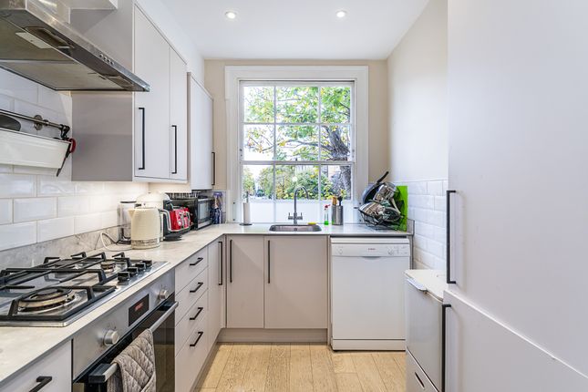 Upper Maisonette, 14, Rectory Grove, London photo 3