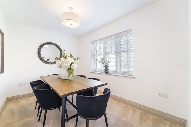 Plot 23a (19), Headley Chase, Epsom, Kt18 photo 4
