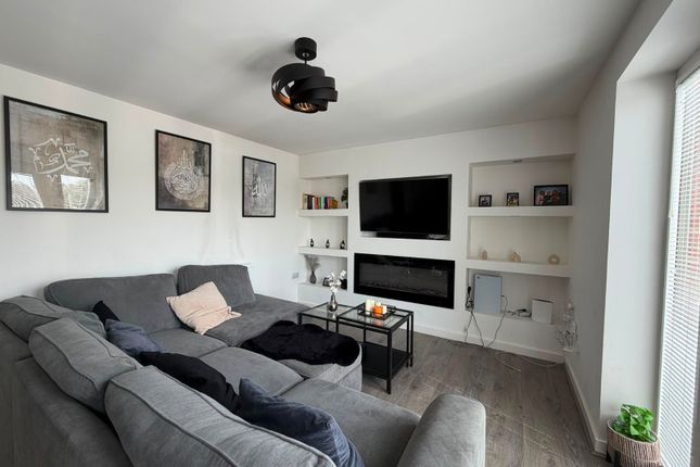 14, Wisteria Place, Tyne and Wear photo 2