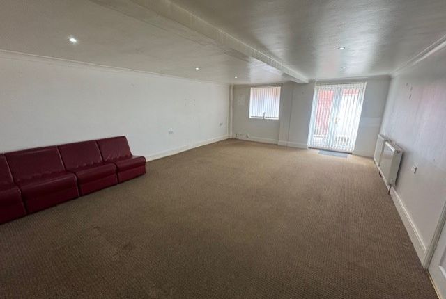 9, Empire House, Pontefract photo 5
