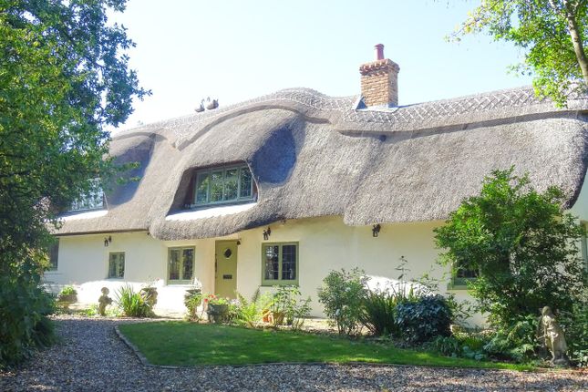 7-bed house on Woodcutters Cottage, Crabbswood Lane, Lymington, £1,100,000