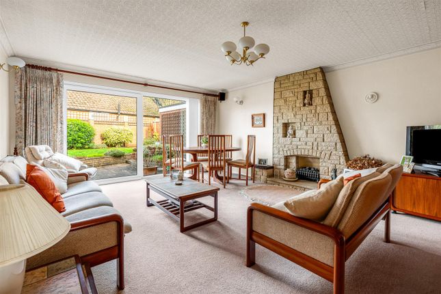 6, Wentworth Road, Hertford photo 2
