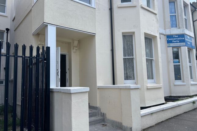 Office to let in West Cliff Gardens, Folkestone