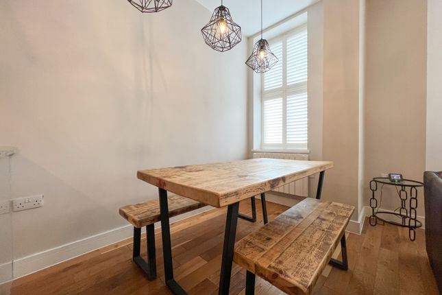 Flat 1, 1-3, Howard Gardens, Cardiff photo 4