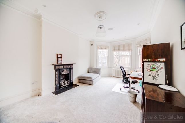 Property for sale in Compayne Gardens, London