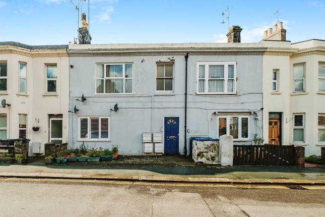 Flat for sale in Cobden Road, Worthing