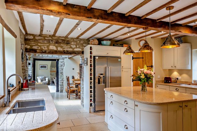 Thorn Cottage, 13, Bainton Road, Bicester photo 3