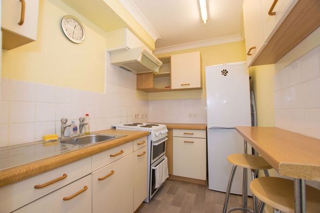 16 Shaftsbury Court, London Road, Uckfield photo 4