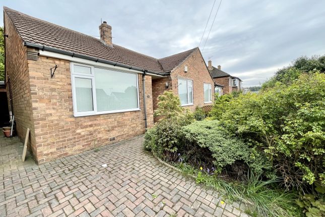 Thumbnail Bungalow for sale in Holmley Bank, Dronfield, Derbyshire