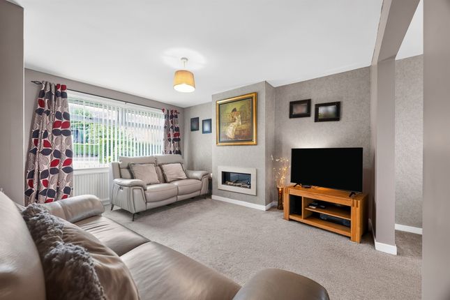 30, Rowanlea Avenue, Paisley photo 2